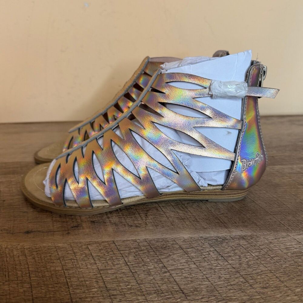 NEW Blowfish gladiator sandals women’s size 6.5 shoes metallic
